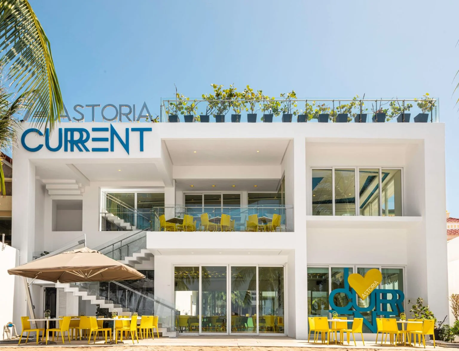 Perks of Booking a Beachfront Hotel in Boracay, Station 3