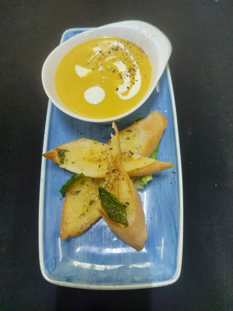 https://astoriacurrent.com/storage/uploads/2026/07/butternut-squash-soup-a-1-768x1024-20260723082239-NtUxkr.webp